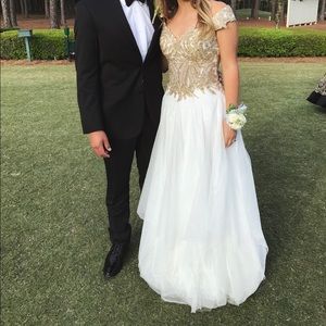 Prom dress